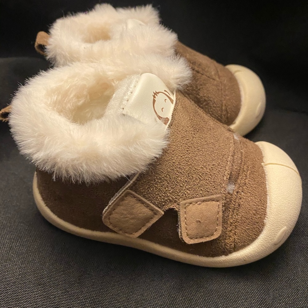 Vignyhoney-Brown with cream‎ fur-Velcro, EU-16